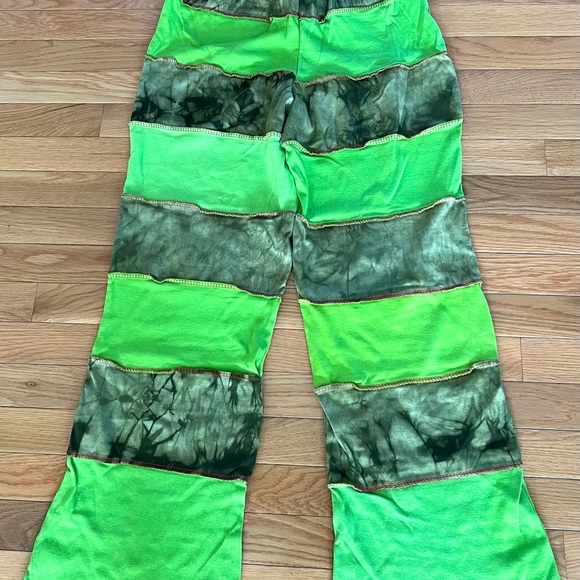 Made in Nepal Patchwork Green Flare Boho Pants Size XXXL Hippie New with tags - Picture 5 of 7